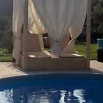 Stavlos Vila